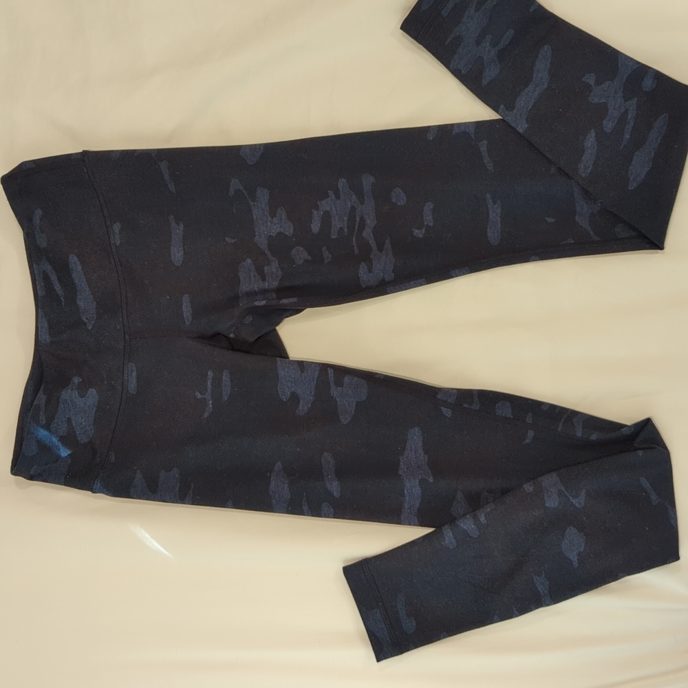 Lululemon Wonder Unders Size 4